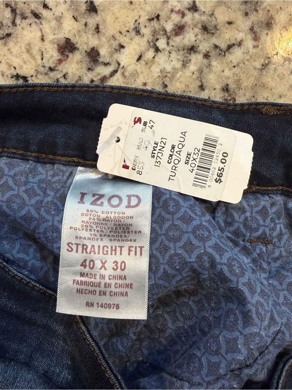 Izod Men's Indigo Straight Leg Jeans - Picture 6 of 8
